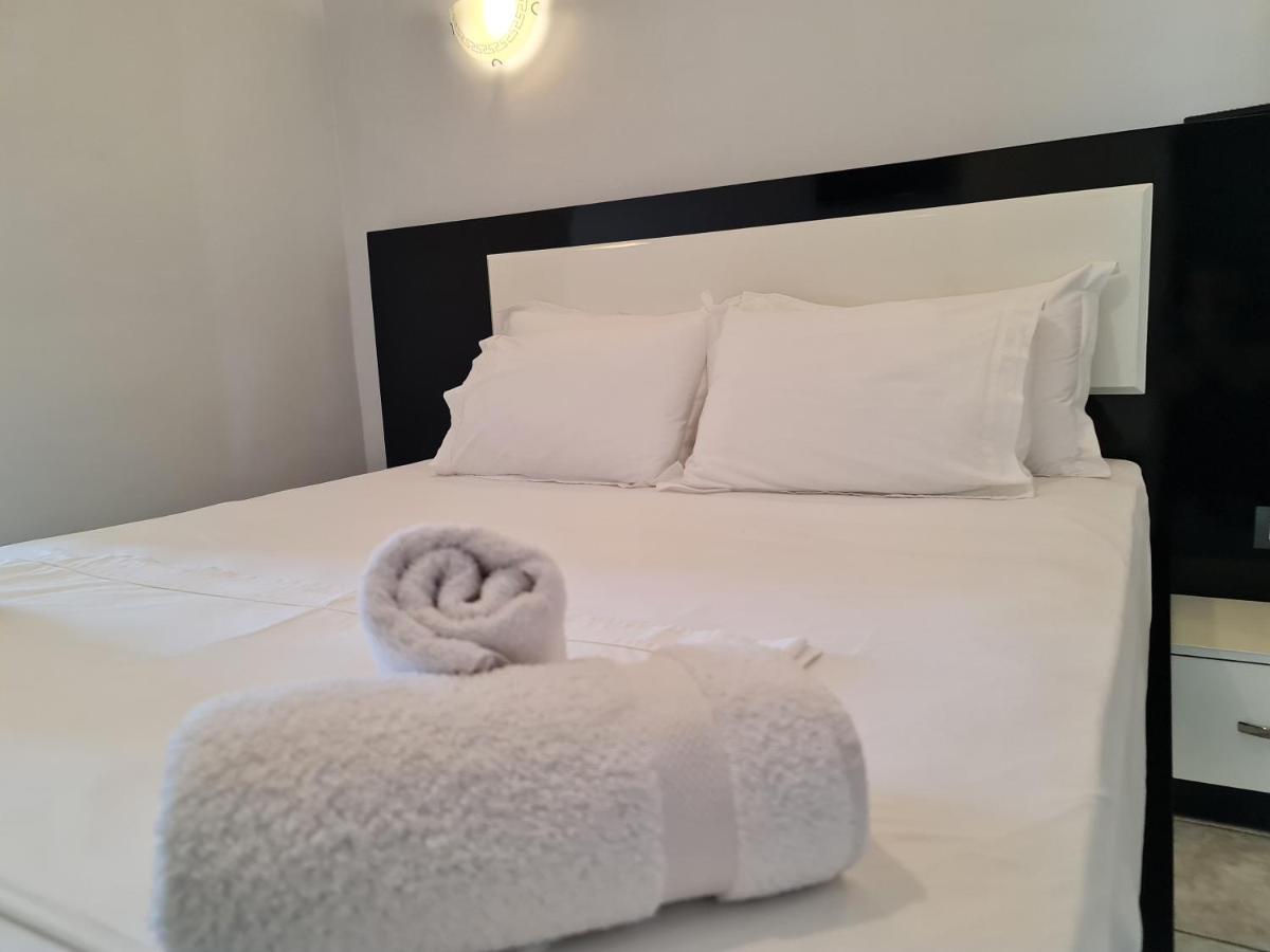 Hotel Ardiani Ksamil Buitenkant foto