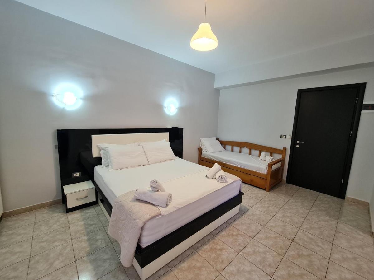 Hotel Ardiani Ksamil Buitenkant foto
