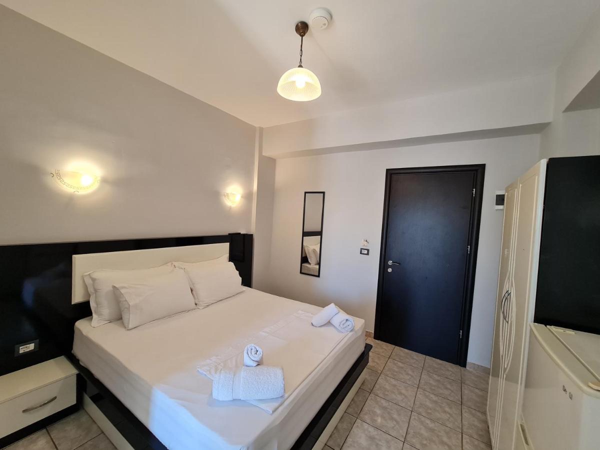 Hotel Ardiani Ksamil Buitenkant foto