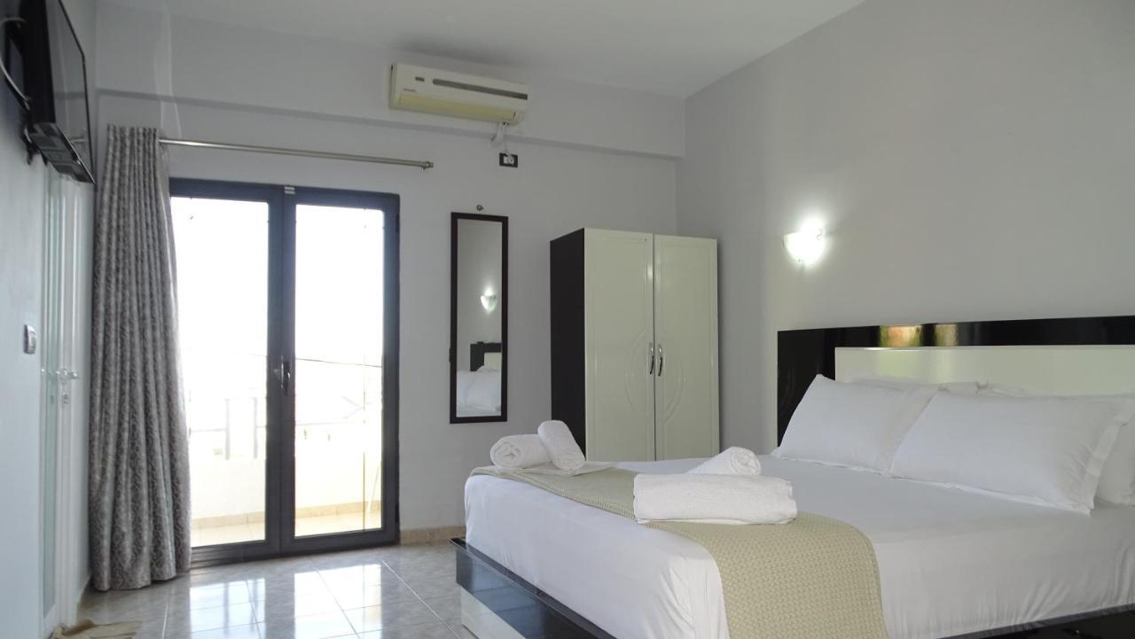 Hotel Ardiani Ksamil Buitenkant foto