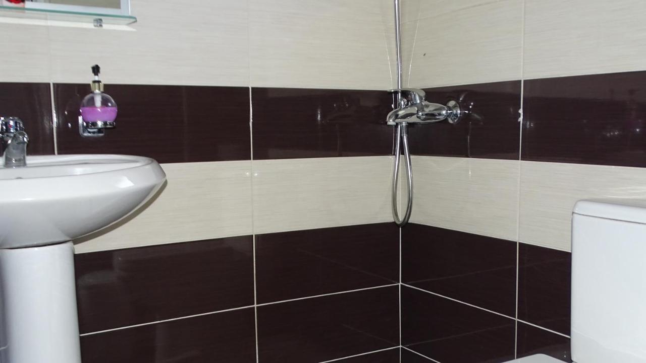 Hotel Ardiani Ksamil Buitenkant foto