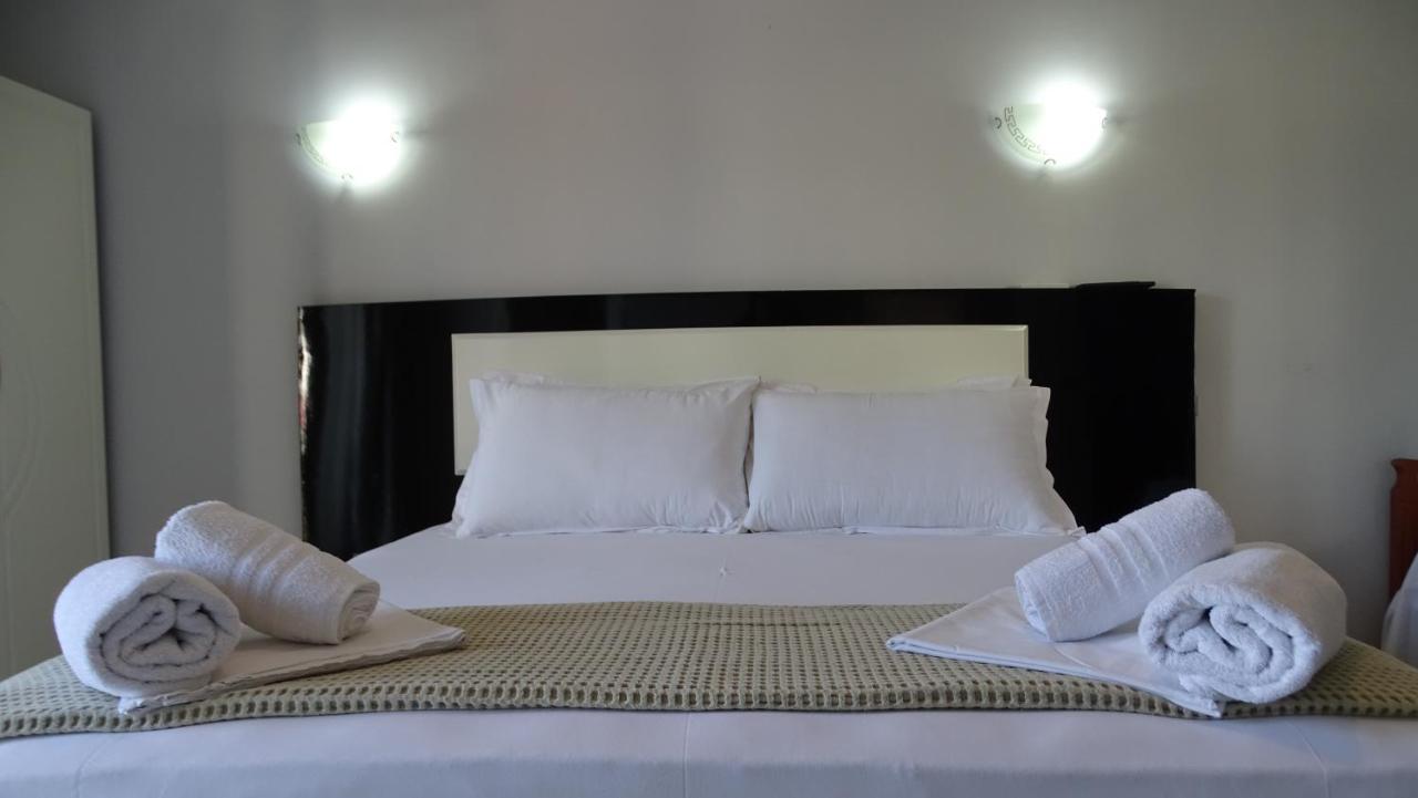 Hotel Ardiani Ksamil Buitenkant foto