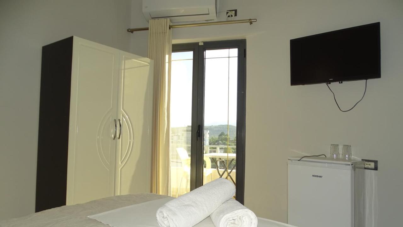 Hotel Ardiani Ksamil Buitenkant foto